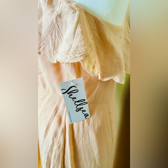 Shellsea Honey Bella Cold Shoulder Maxi Dress Large NWT - Picture 6 of 8